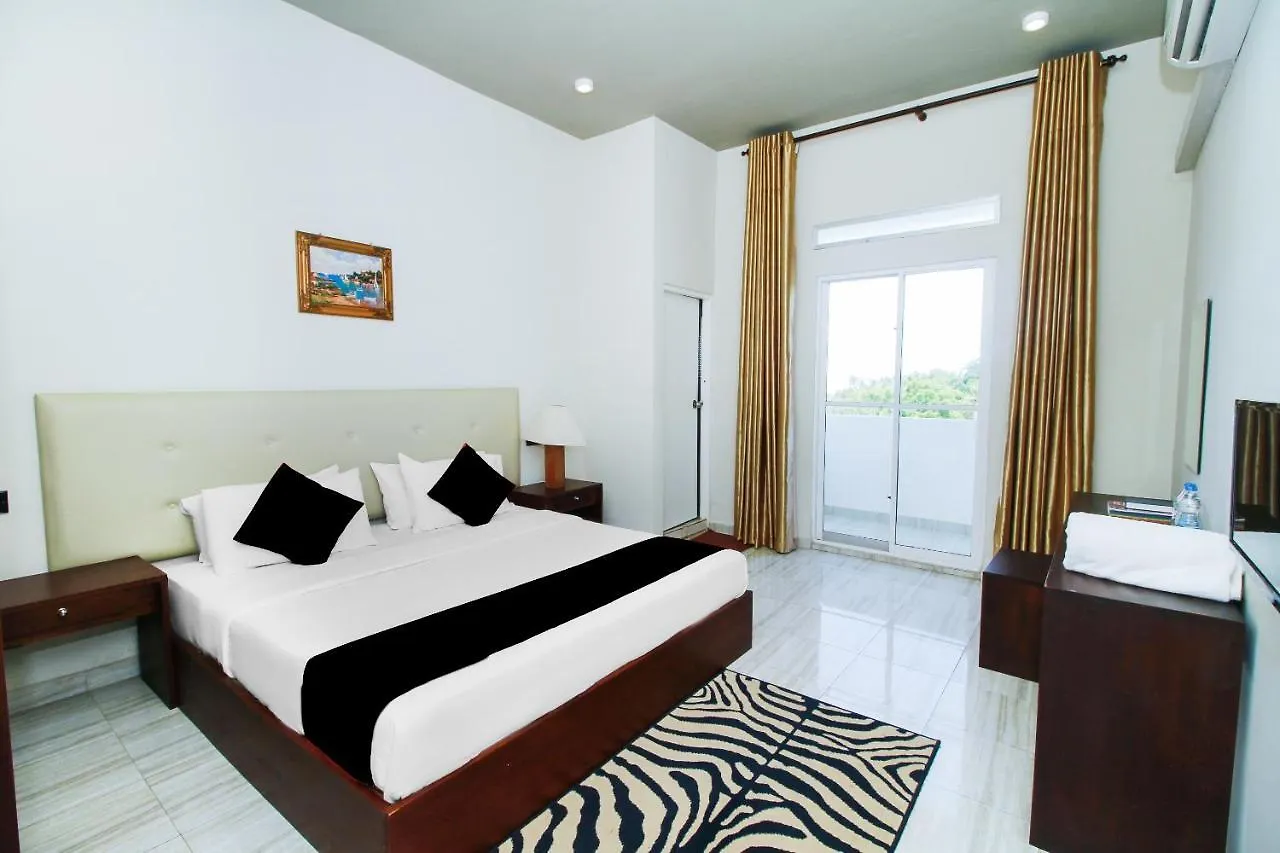 Resort Cinnamon Villa Negombo